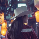 Lisa LeBlanc dévoile un vidéoclip pour sa chanson Gold Diggin’ Hoedown