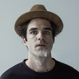 Geoffroy dévoile un nouveau vidéoclip et annonce la sortie de son premier album