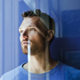 Rich Aucoin annonce sa tournée Ephemeral Prince et dévoile la synchro de son album avec Le Petit Prince