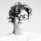 Safia Nolin dévoile Ce matin et annonce la sortie de son album