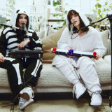 Milk & Bone reprend Santa Tell Me