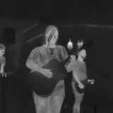 Safia Nolin présente le vidéo de la chanson Encore